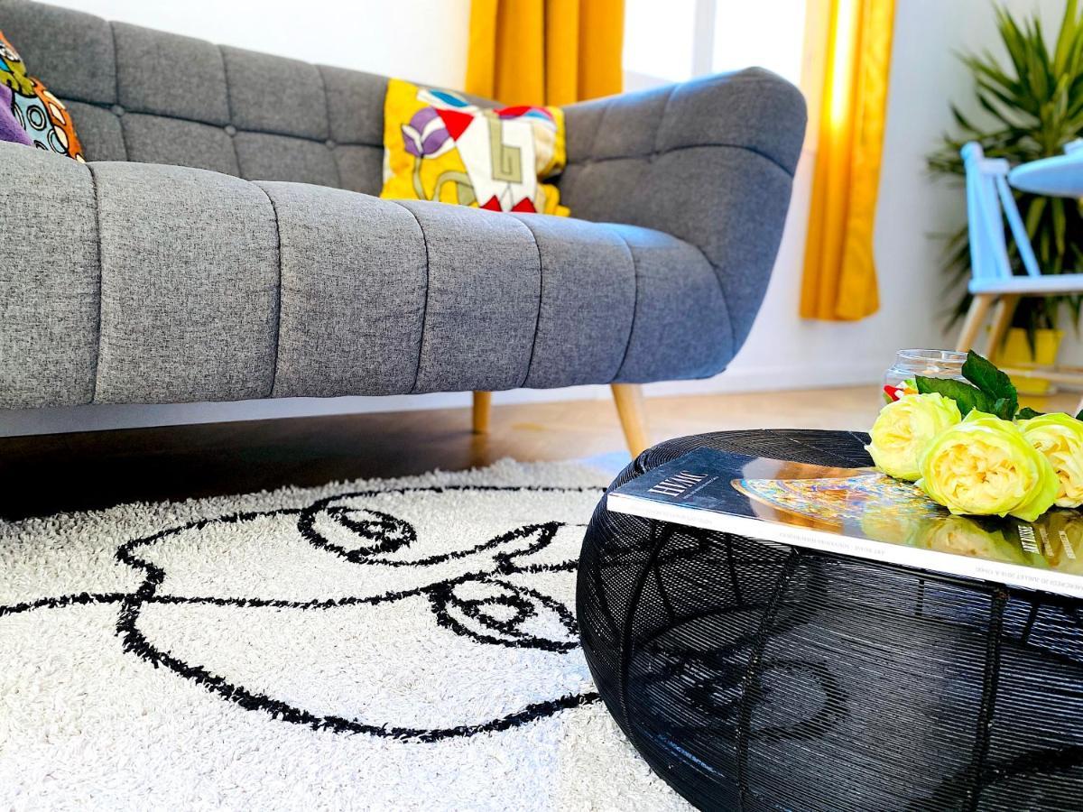 Sea - 2 Bedroom - Kitchen - Wifi - Tramway - Air Conditioner Nice Bagian luar foto